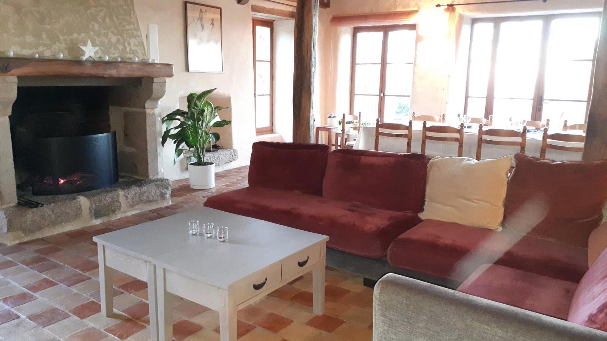 לינה וארוחת בוקר Saint-Victor-Montvianeix Domaine De Montvianeix מראה חיצוני תמונה